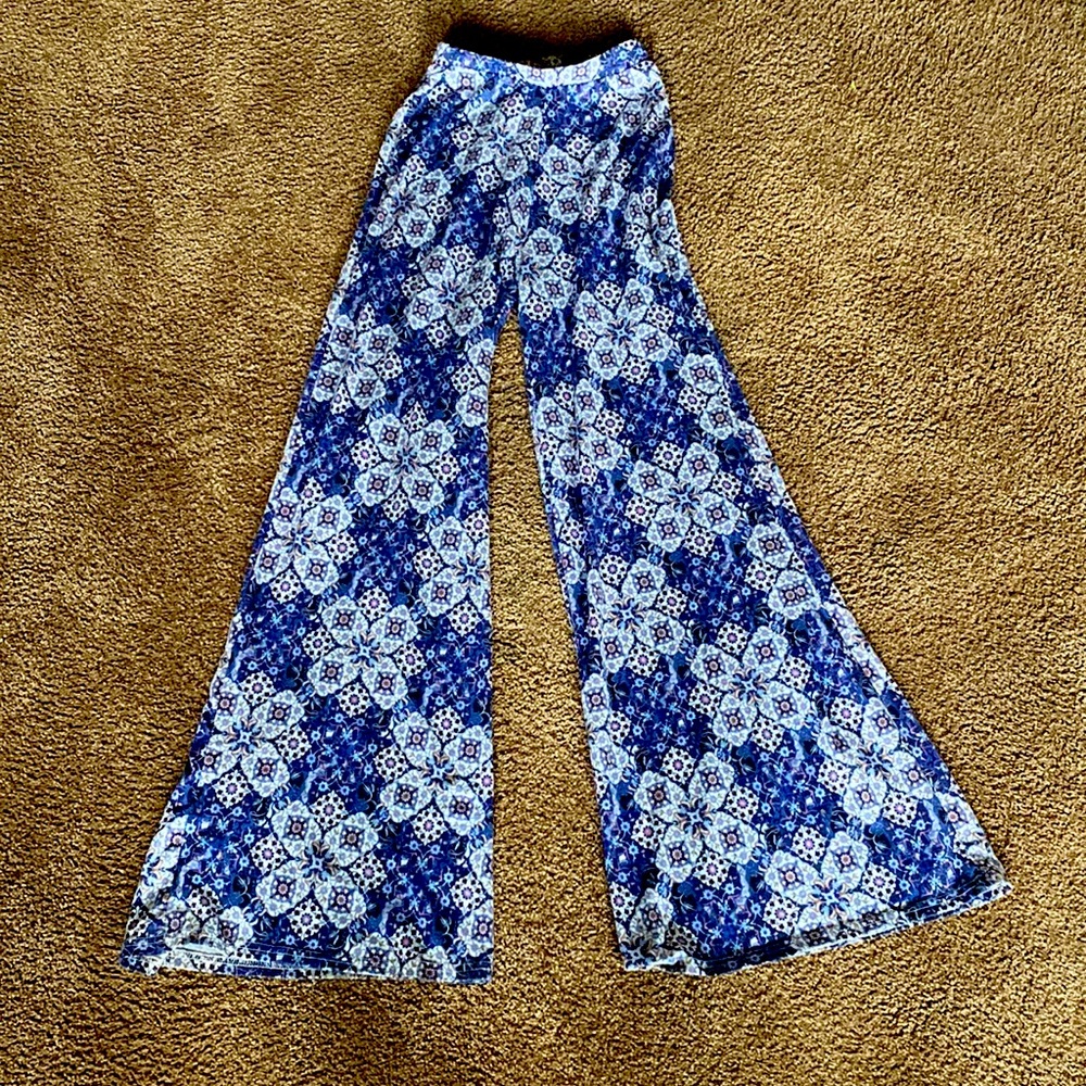MISSGUIDED Flare Stretch Pants